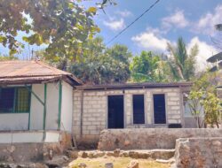 Ket. Foto: Rumah Warga Desa Tasikona yang Tidak Pantas Untuk Mendapatkan Bantuan Rumah Layak Huni tetapi Namanya Terdaftar Untuk Mendapatkan Bantuan Rumah Layak Huni. 