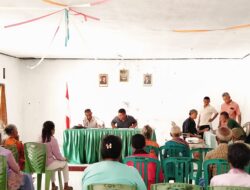 Ket. Foto: Situasi Sebelum Pembagian Bantuan Langsung Tunai (BLT) Dana Desa. 