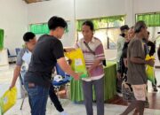 Keterangan: Pembagian Sembako Kepada Masyarakat.