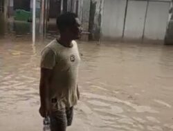 Rumah Warga Desa Tablolong Terendam Akibat Banjir Rob