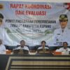 Ket. Foto: Bupati dan Wakil Bupati Kupang di Dampingi Plt. Sekda, serta Kepala Inspektorat Kabupaten Kupang.