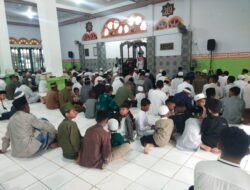 Salat Idul Fitri 1446 H Berjalan Aman dalam Pengawasan Personil Polres Kupang