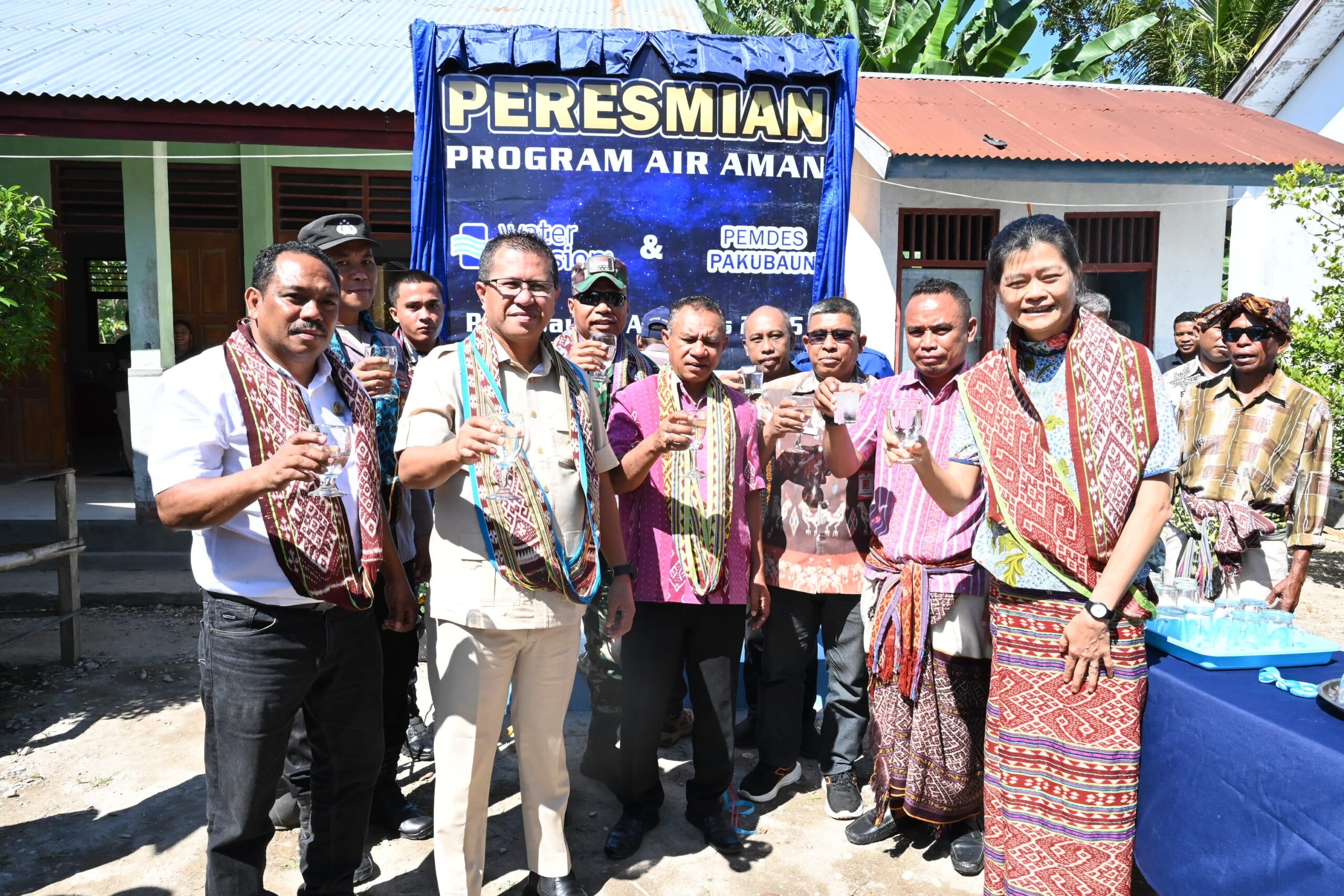 Ket. Foto: Pose Bersama.