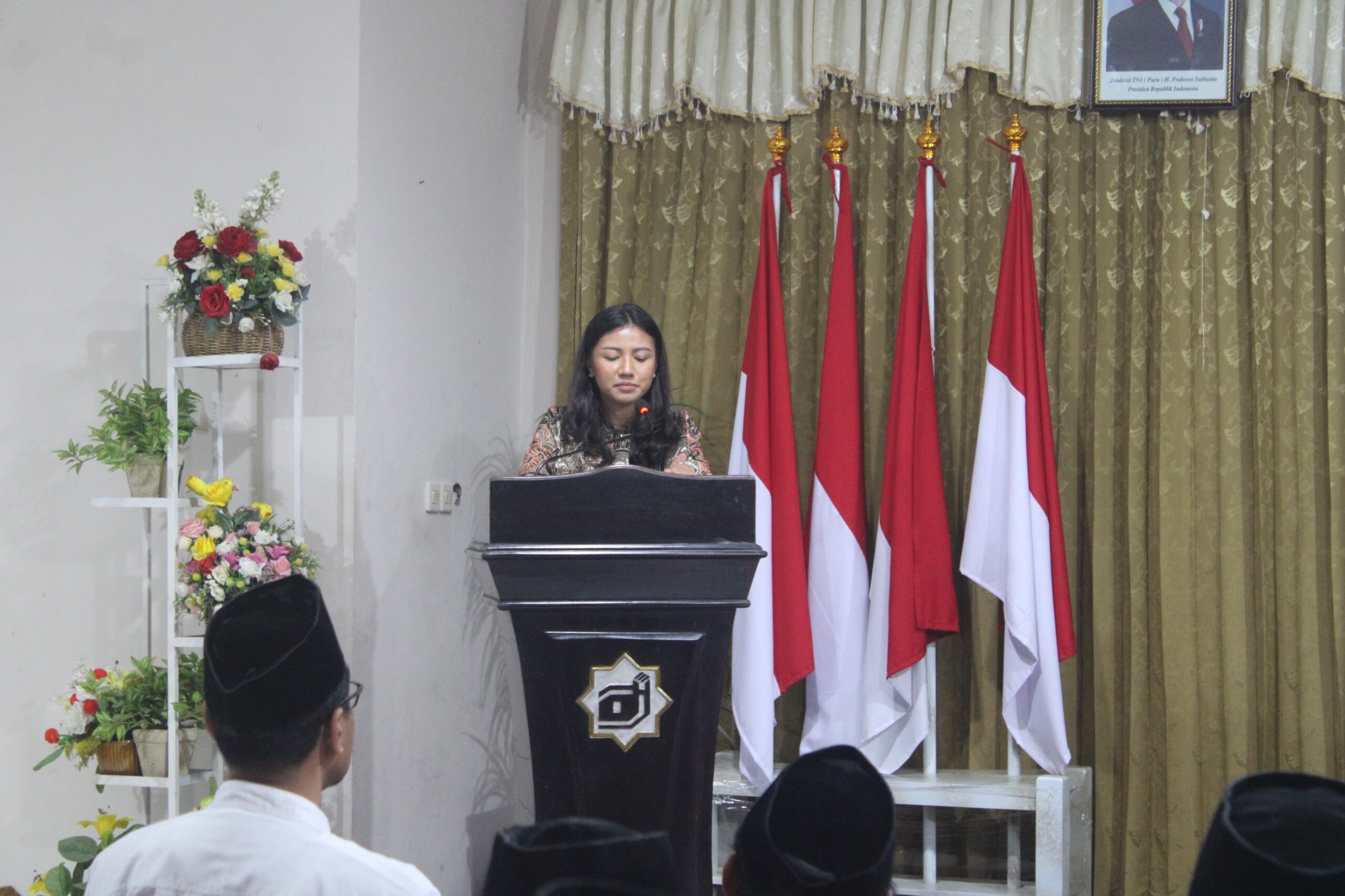Ket. Foto: Wakil Bupati Kupang, Aurum Obe Titu Eki S.Ars,. M. Ars dalam Sambutannya bersama MUI Kabupaten Kupang saat Menggelar Musda X.