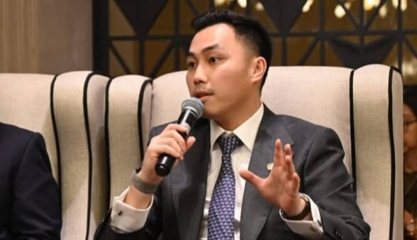 Ket. Foto: Anggota Komisi III DPR RI, Stevano Rizki Adranacus Fraksi PDI Perjuangan.