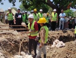 Kadis Pendidikan Peletakan Batu Pertama SD Inpres Kaniti Mulai Direvitalisasi