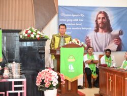 Pemkab Kupang Akan Selalu Hadir Membantu Pembangunan Iman Jemaat