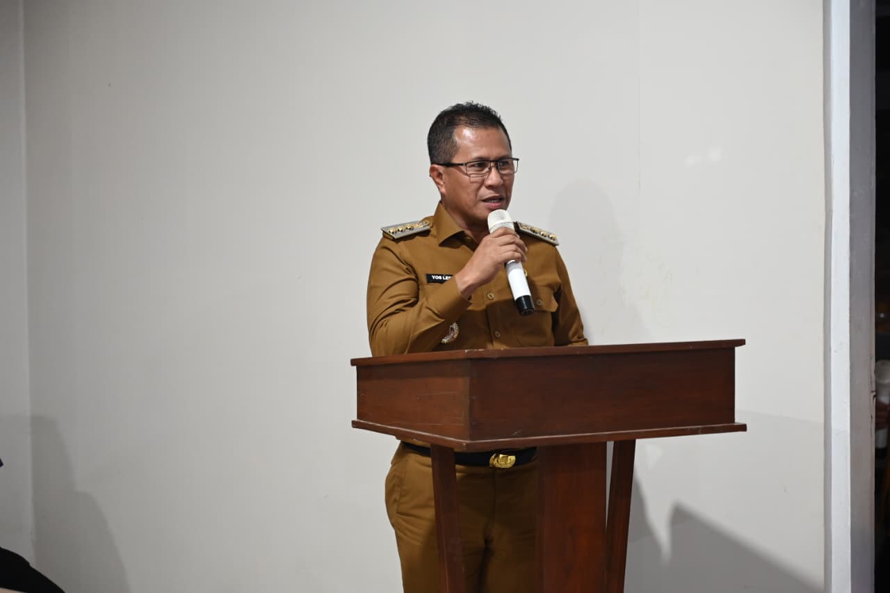 Ket. Foto: Bupati Kupang, Yosef Lede, S. H.