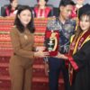 Ket. Foto: Wakil Bupati Kupang, Aurum Obe Titu Eki S.Ars., M.Ars saat Menghadiri Wisuda yang di Gelar Stikom Uyelindo Kupang.