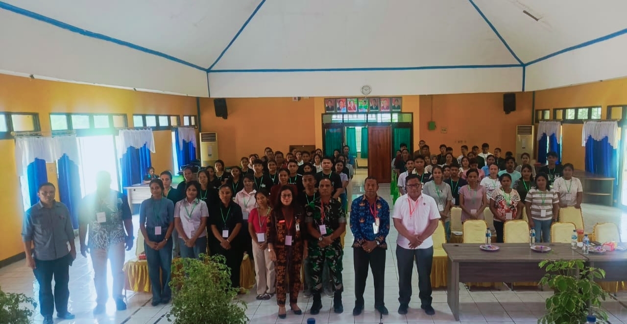 Ket. Foto: Pose Bersama.