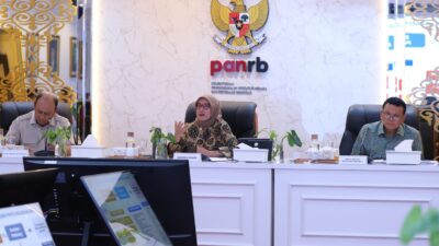 Menteri Pendayagunaan Aparatur Negara dan Reformasi Birokrasi (PANRB), Rini Widyantini Mengadakan Rapat Bersama Badan Gizi Nasional (BGN) di Kantor PANRB, Kamis (30/10/25) lalu.