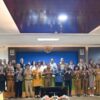 Ket. Foto: Pose Bersama.