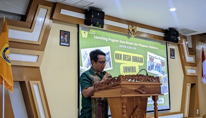 Sekda Kabupaten Kupang Hadiri Launching Program Desa Binaan dan Pelepasan Mahasiswa Unwira Tahun Akademik 2025-2026