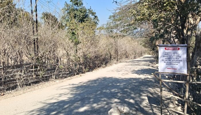 Sempat Konflik, Camat Kupang Tengah Tinjau Jalan di Desa Oelnasi