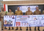 Keterangan: Foto Bersama.