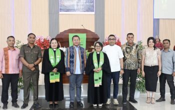 Bupati Kupang Hadiri Pisah Sambut dan Serah Terima Majelis Jemaat GMIT Via Dolorosa Alak