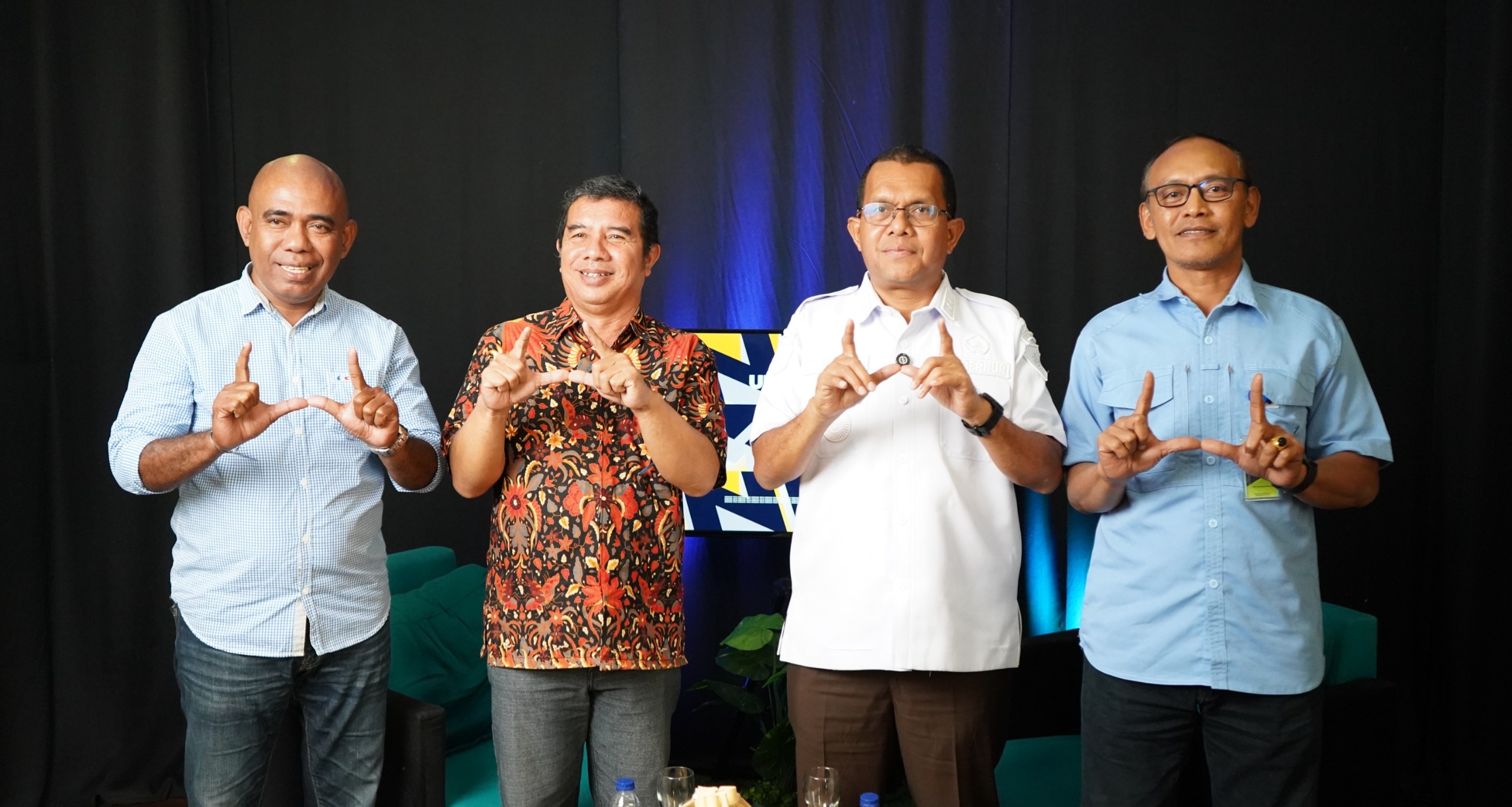 Keterangan: Gubernur NTT, Emanuel Melkiades Laka Lena saat Menjadi Nara Sumber dalam Undana Talk, Sebuah Diskusi Publik yang Diselenggarakan Universitas Nusa Cendana bekerja sama dengan Pos Kupang.