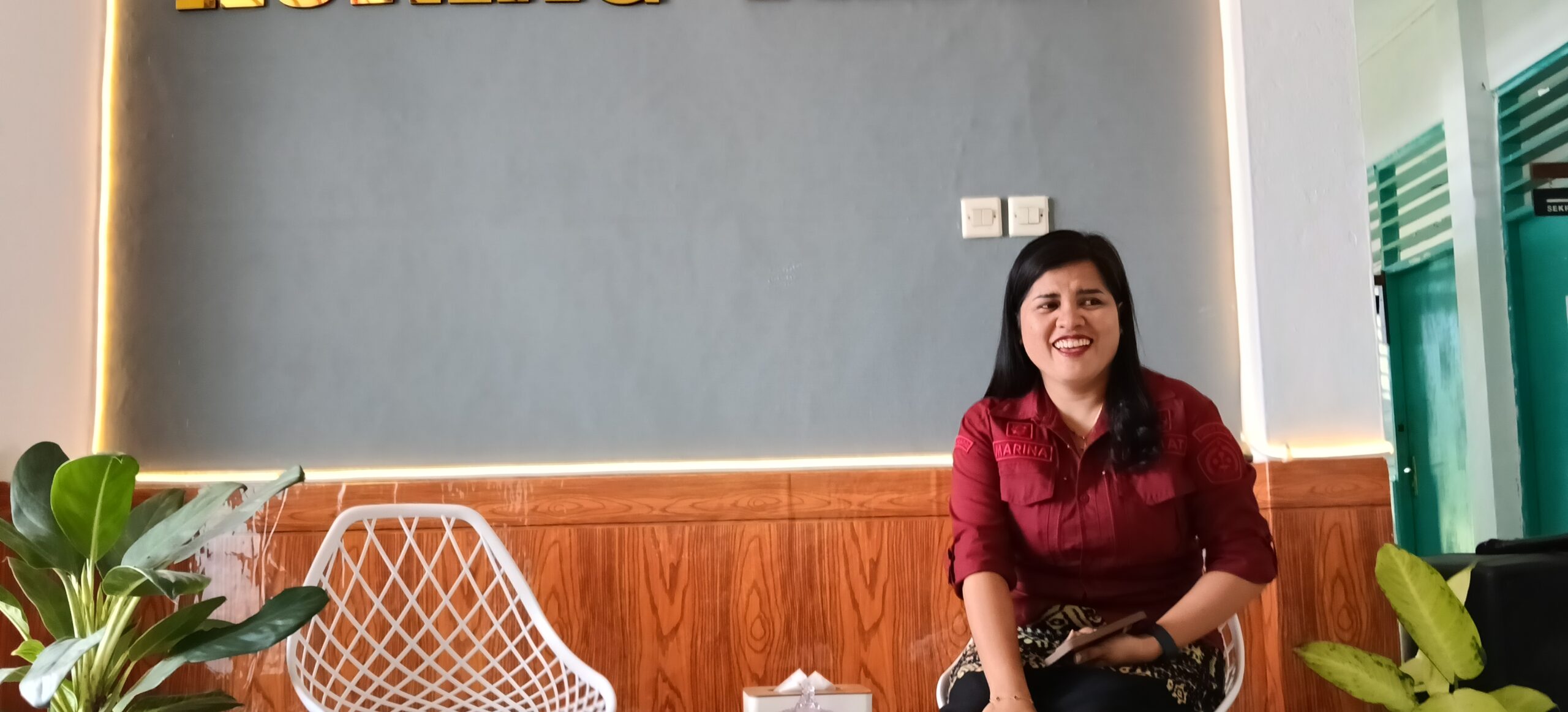 Keterangan: Camat Kupang Timur, Marina Ludji,S.IP.,M.M.