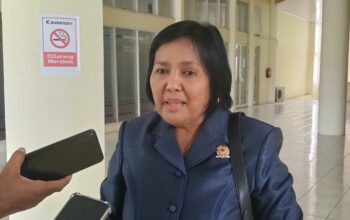 Keterangan: Wakil Ketua II DPRD Kabupaten Kupang, Sofia Malelak de Haan.