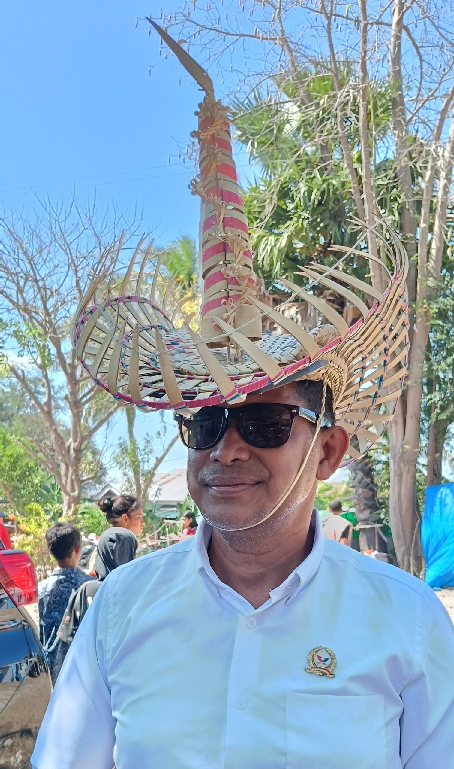 Keterangan: Anggota DPRD Kabupaten Kupang, Dapil I, Partai Perindo, Mesakh Mbura.
