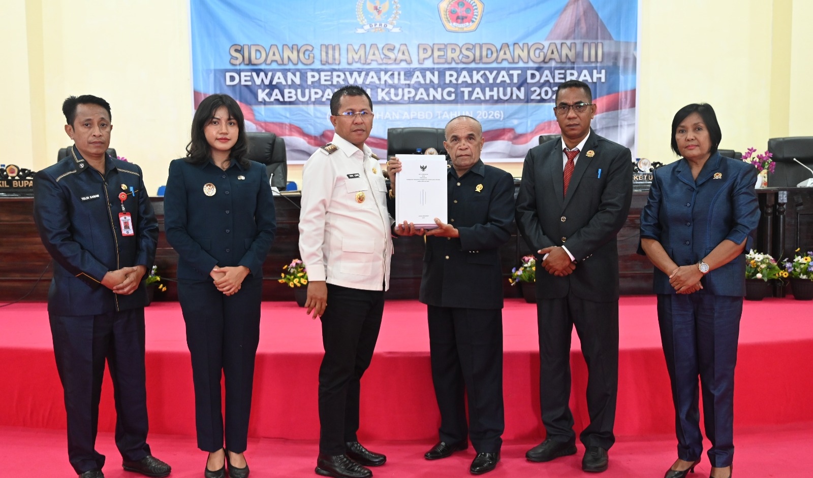 Keterangan: Foto Bersama.