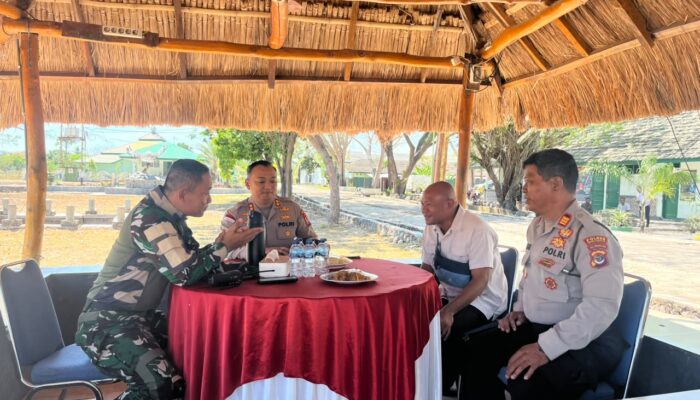 Kapolres Kupang Silaturahmi dengan Komandan Batalyon Infanteri 743/PSY Naibonat
