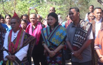 Wabup Kupang Hadiri Pesta Pelindung Paroki dan Pelantikan Dewan Pastoral St. Helena Lili