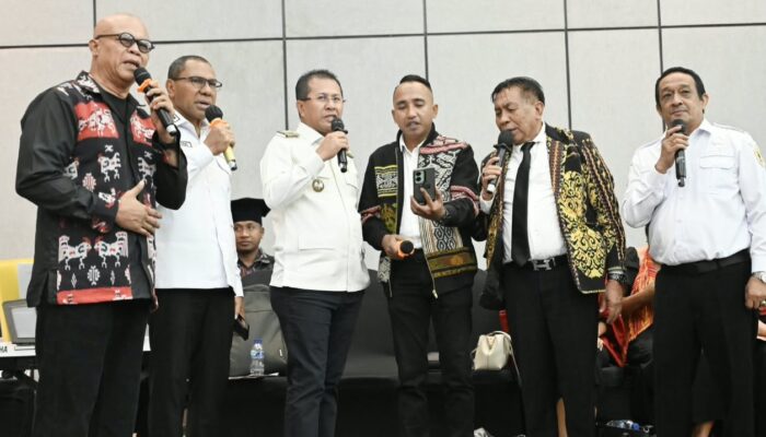 Wagub NTT Memotivasi Wisudawan untuk Menjadi Pencipta Lapangan Kerja dan Garda Terdepan Pembangunan
