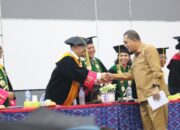 Keterangan: Gubernur NTT, Emanuel Melkiades Laka Lena saat Menghadiri Senat Terbuka Institut Agama Kristen Negeri (IAKN) Kupang Angkatan X (ke-10) Tahun 2026.