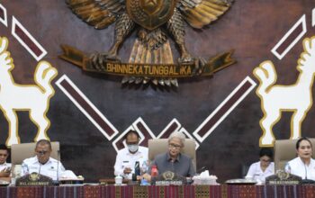 Keterangan: Berlangsungnya Rapat Paripurna Rancangan Peraturan Daerah (Ranperda) di Ruang Sidang Utama Kantor DPRD NTT.