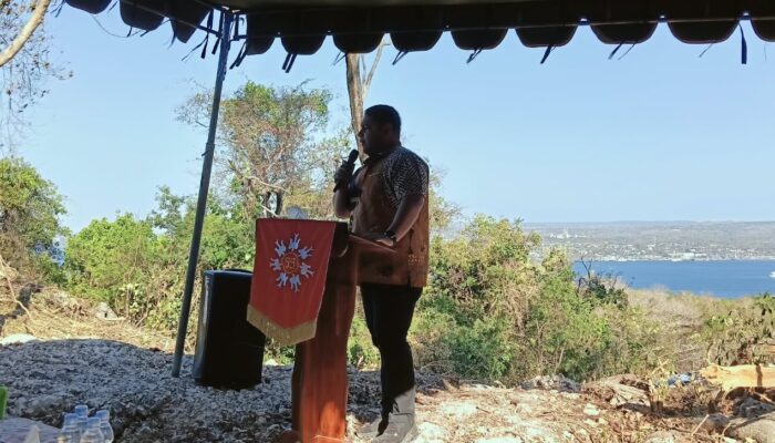 DPRD Provinsi NTT, Bangunan Patung Kristus Sebuah Momentum Sejarah di Kabupaten dan NTT