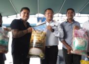 Keterangan: Foto Bersama saat Launching Beras Kupang Emas Beberapa Bulan Lalu.