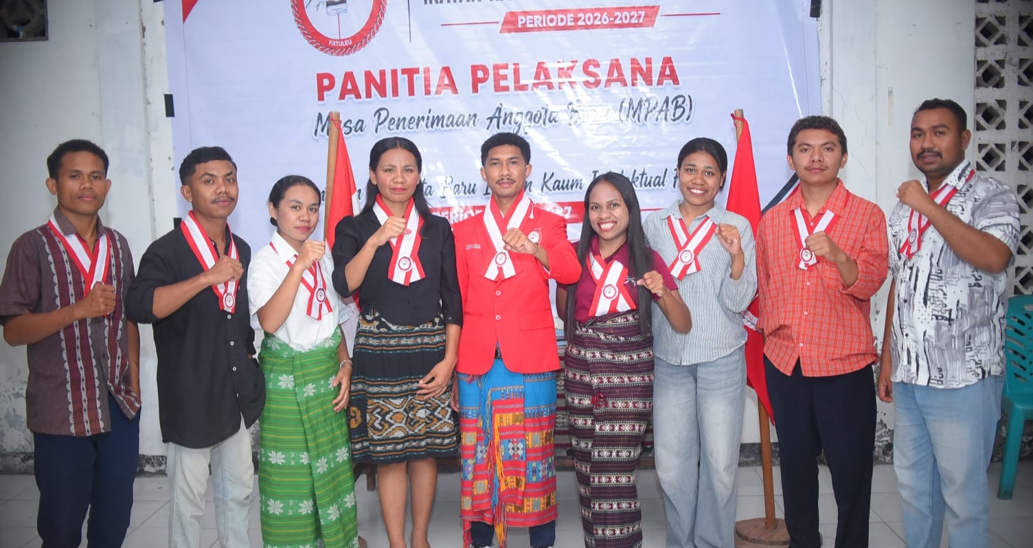 Keterangan: Foto Bersama.
