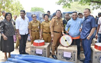 Bantuan Alsintan dan Benih Bagi Poktan di Kabupaten Kupang Terus di Distribusikan