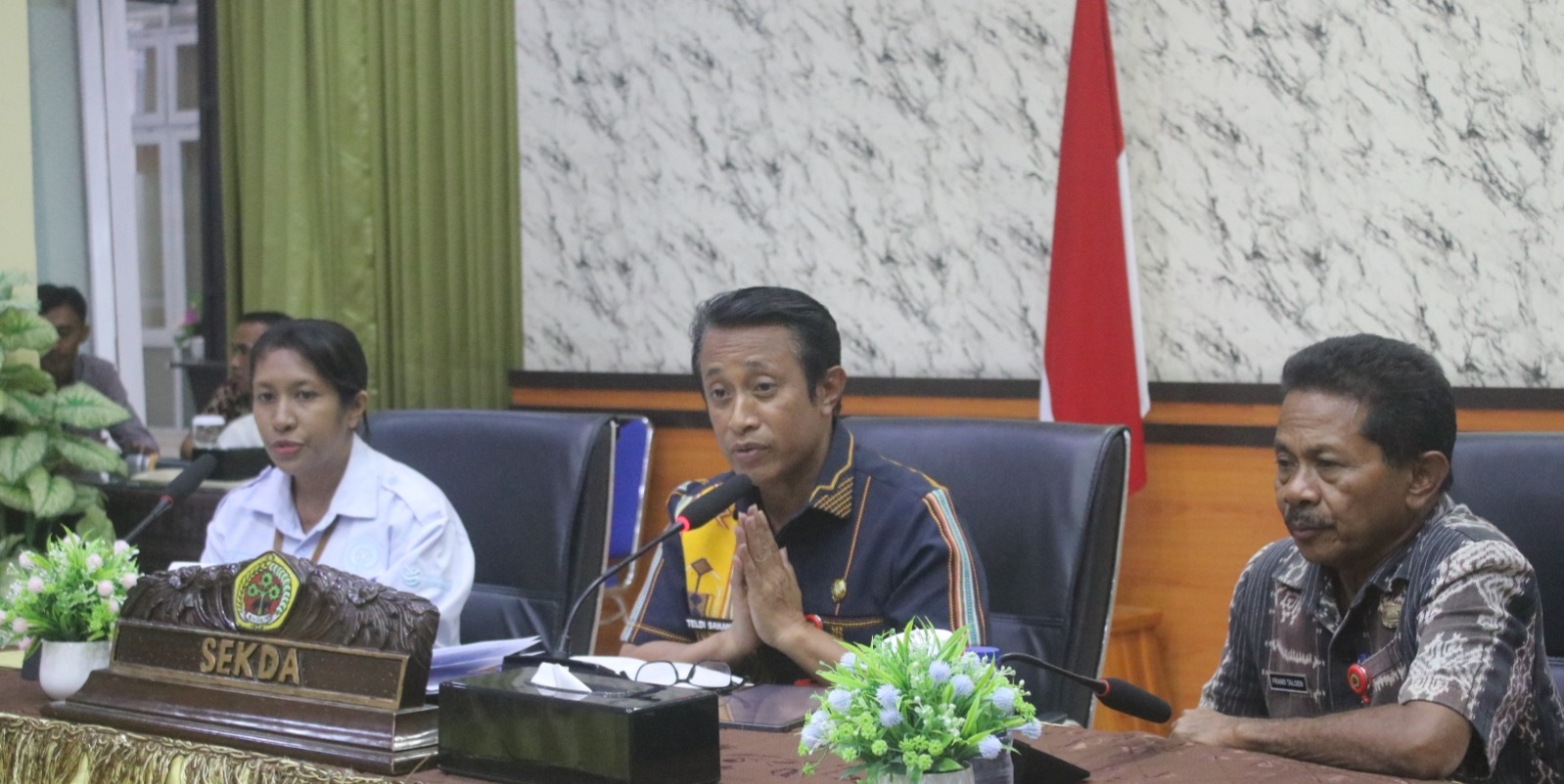 Keterangan: Sekretaris Daerah (Sekda) Kabupaten Kupang, Meteldius Soleman Jilis Sanam S.T saat Menerima 41 Mahasiswa-mahasiswi UNDANA Kupang.